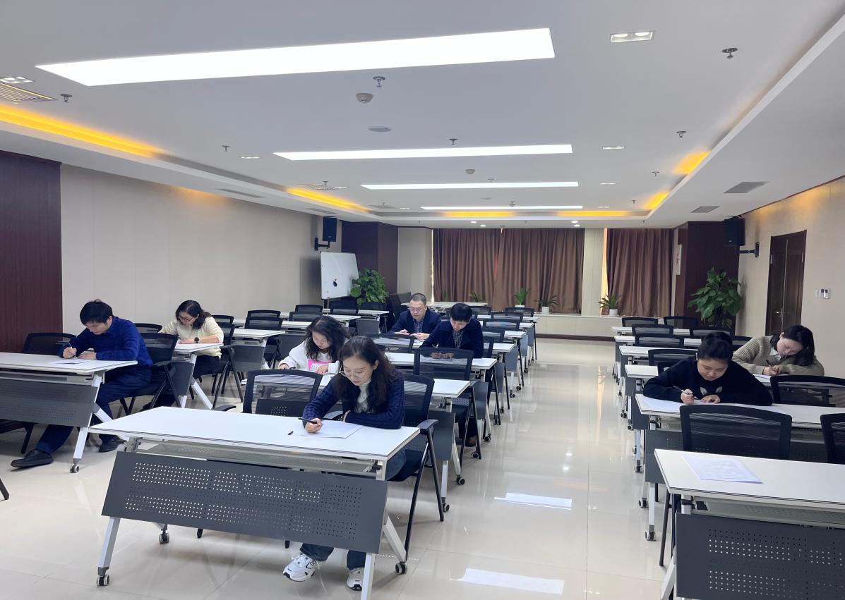 图片2.jpg 图片2.jpg