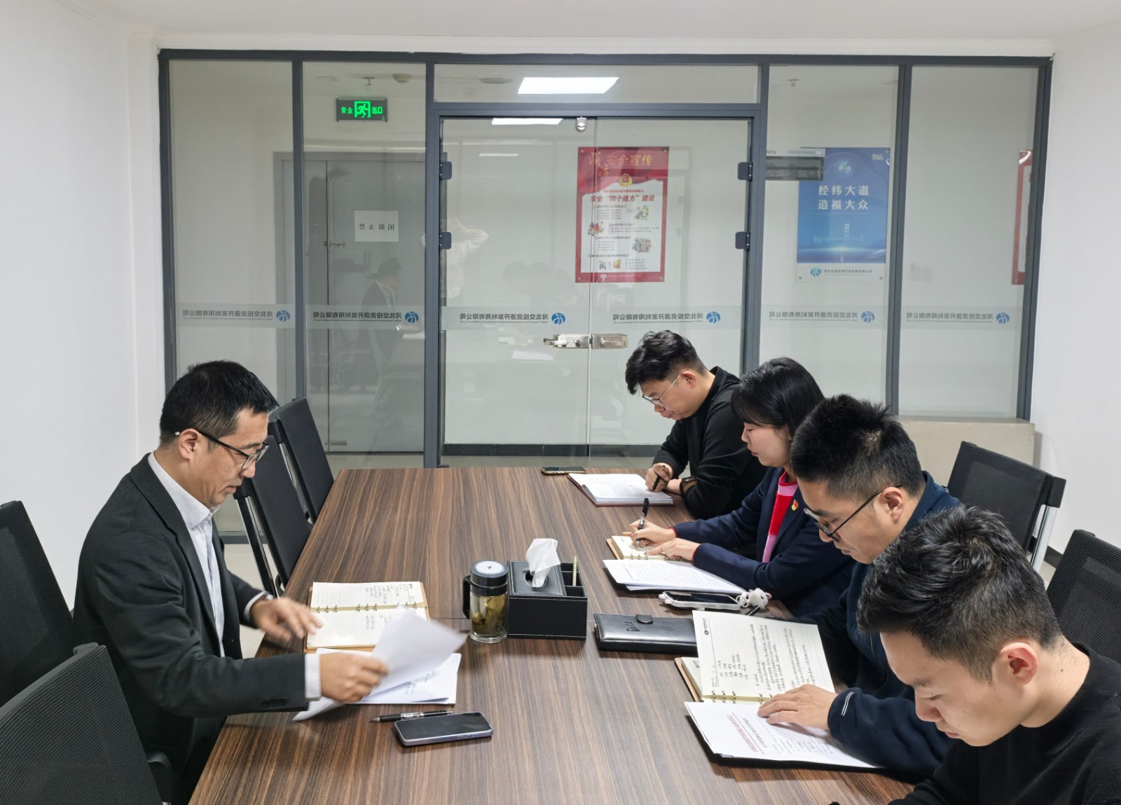 13d147d2e63042e193b0b980183b00f6.jpg 13d147d2e63042e193b0b980183b00f6.jpg