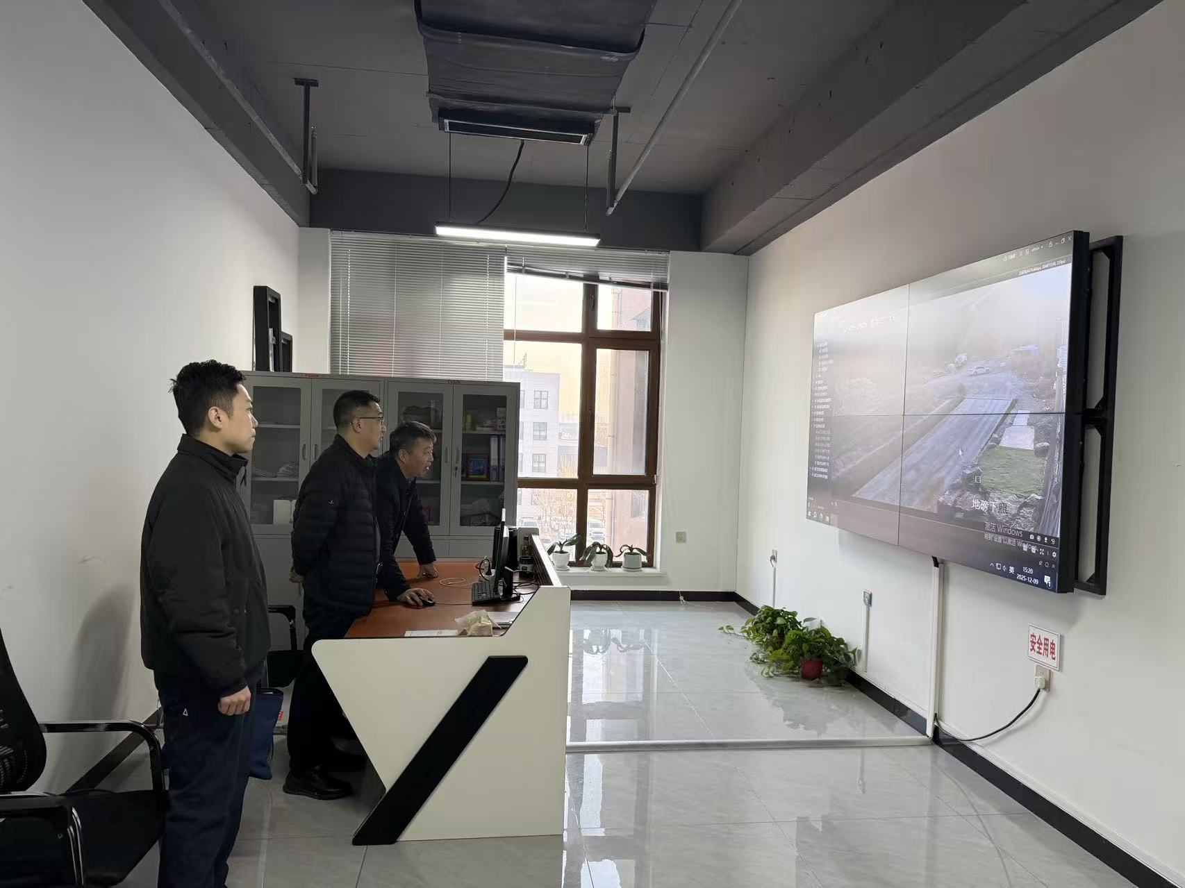 fe2321114a73bbfe3966e06dadb00c2c.jpg fe2321114a73bbfe3966e06dadb00c2c.jpg